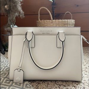 Beautiful white Kate spade Cameron
